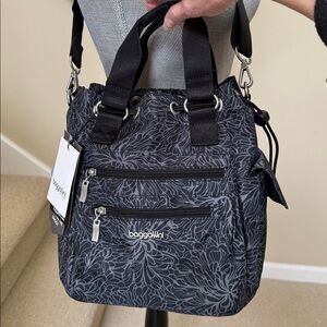 Baggallini Charcoal Floral Crossbody Bag. (Modern EWY Drawstring Bag)